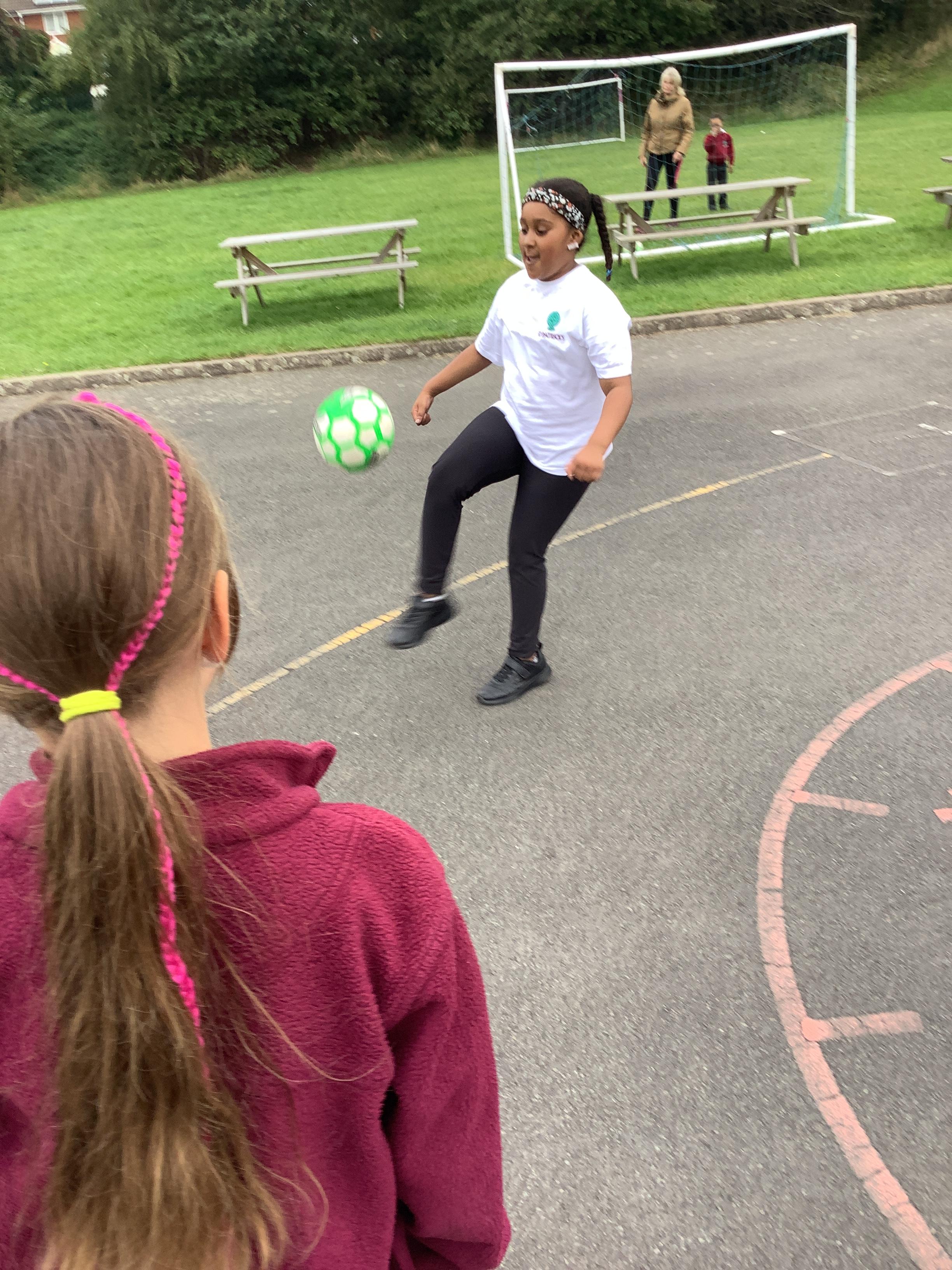 Football skills in PE; balance, control and technique!